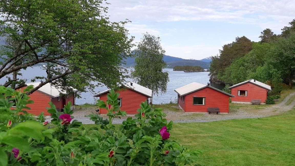 Teigen Leirstad, Feriehus Og Hytter Eikefjord Zewnętrze zdjęcie