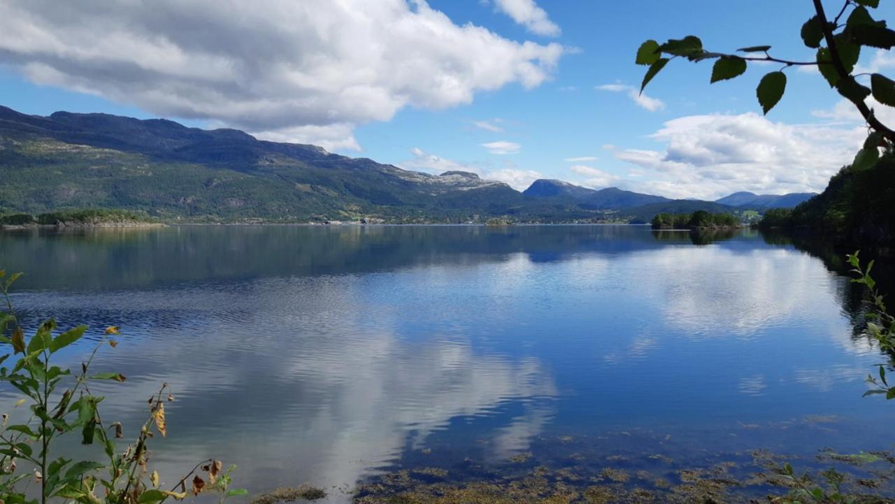 Teigen Leirstad, Feriehus Og Hytter Eikefjord Zewnętrze zdjęcie